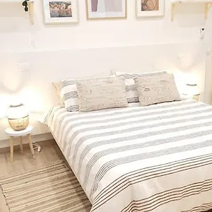  Appartement Blanc - Monolocali Indipendenti Con Cucina E Bagno Privato - Check-in E Check-out Con Codice In Autonomia H24 - Terrazza In Comune Necessario Avere Wathsapp O App Di Messaggistica Istantanea Per Foto E Video